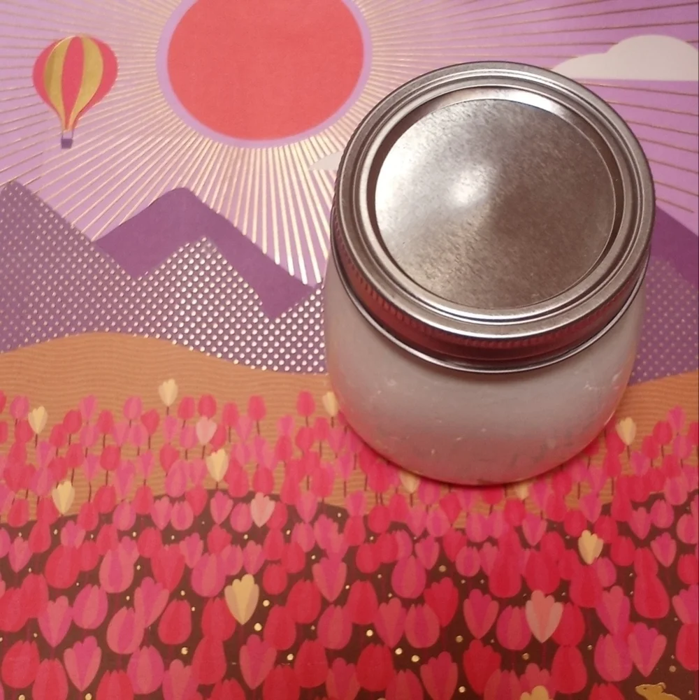 Grass fed tallow and lanolin balm